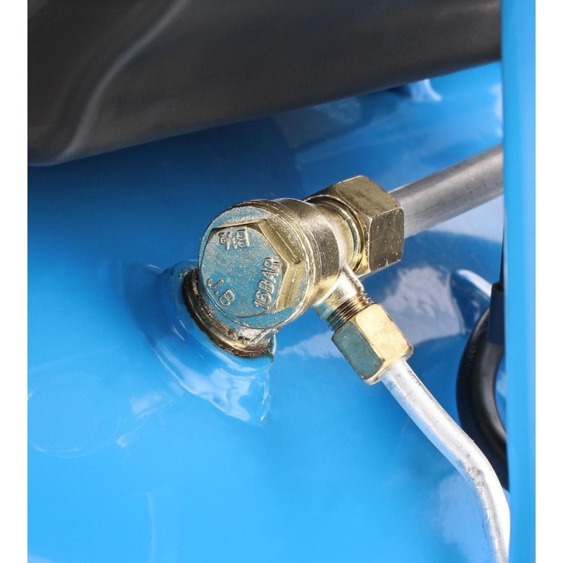 Kompresor dwutłokowy HL 425-24  + zestaw klucz pneumatyczny i akcesoria