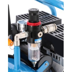 Mały kompresor L 6-95 + zestaw gwoździarka i wąż pneumatyczny