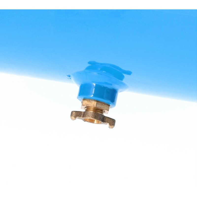 Mały kompresor L 6-95 + zestaw gwoździarka i wąż pneumatyczny