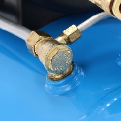 Kompresor HL 310-25 + zestaw akcesoriów pneumatycznych