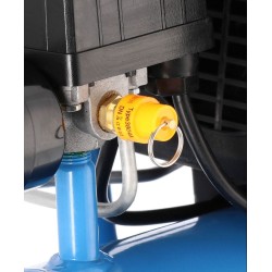 Mały kompresor H 185-6 + zestaw akcesoriów pneumatycznych