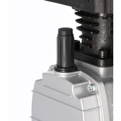 Mały kompresor H 185-6 + zestaw akcesoriów pneumatycznych