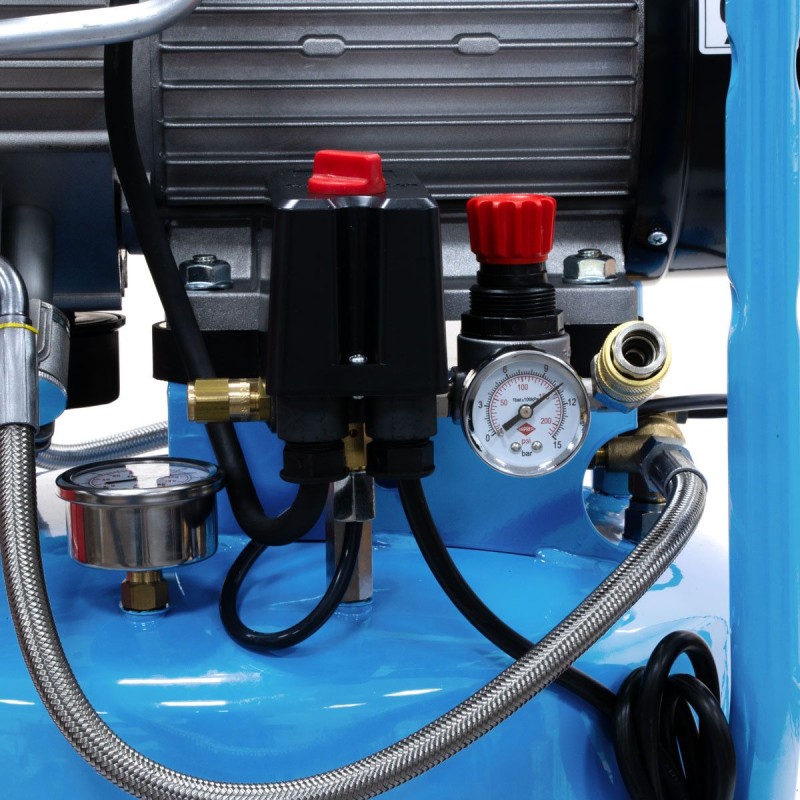 Kompresor bezolejowy czterotłokowy pionowy LMVO 90-440 10 bar 3.0 KM / 2.2 kW 350 l/min 90l