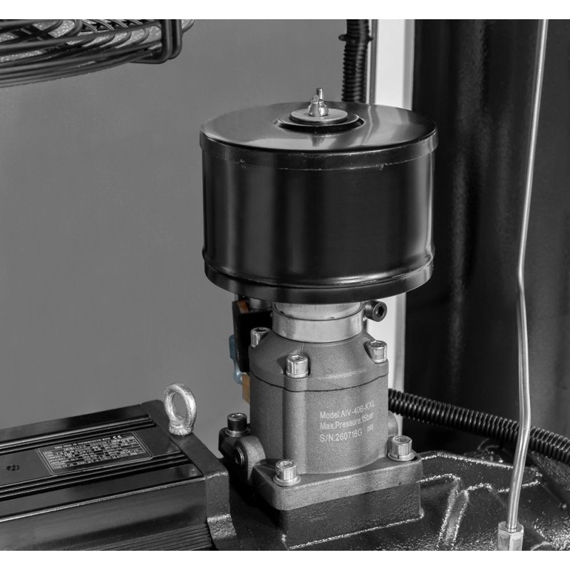 Kompresor śrubowy APS 40 X IVR dwu stopniowy