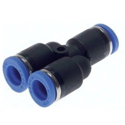 Trójnik wtykowy Y 8-4