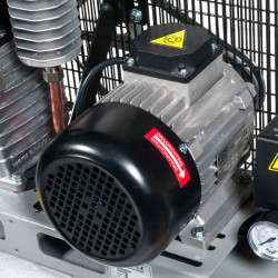 Kompresor dwutłokowy HK 425-90 Pro 10 bar 3 KM/2.2 kW 400V 317 l/min 90 l