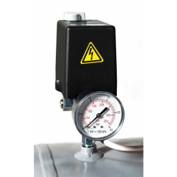 Kompresor dwutłokowy HK 1500-500 SD Pro 14 bar 10 KM/7.5 kW 400V 596 l/min 500 l - połączenie gwiazda-trójkąt