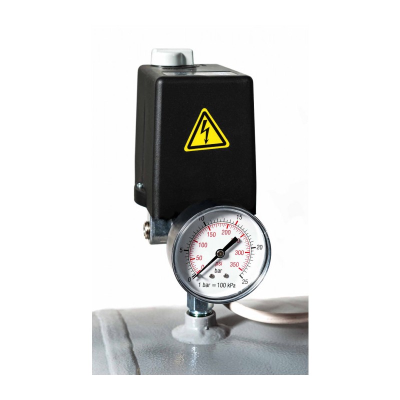 Kompresor dwutłokowy HK 1500-500 SD Pro 14 bar 10 KM/7.5 kW 400V 596 l/min 500 l - połączenie gwiazda-trójkąt