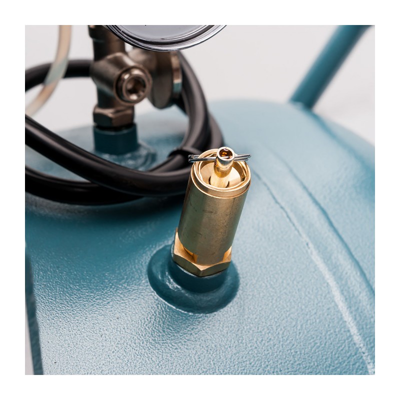 Kompresor dwutłokowy K 100-450 14 bar 3 KM/2.2 kW 400V 238 l/min 100 l