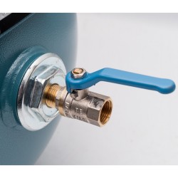 Kompresor dwutłokowy K 100-450 14 bar 3 KM/2.2 kW 400V 238 l/min 100 l