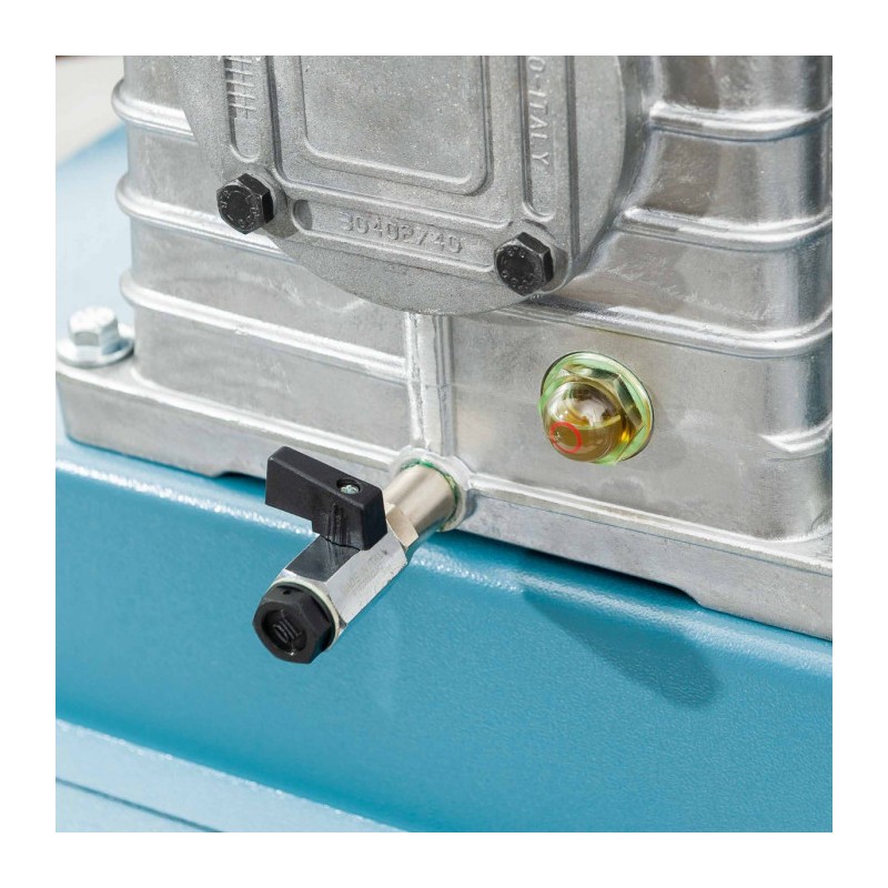 Kompresor dwutłokowy K 300-700 14 bar 5.5 KM/4 kW 400V 450 l/min 300 l