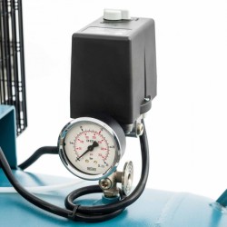 Kompresor dwutłokowy K 300-600 14 bar 4 KM/3 kW 400V 268 l/min 300 l