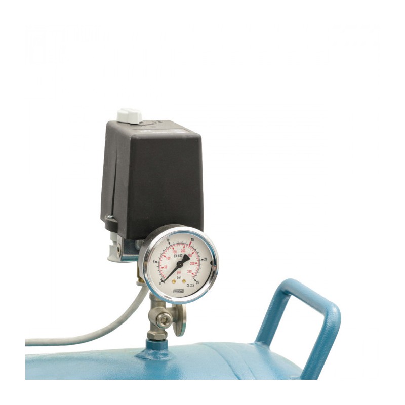 Kompresor dwutłokowy K 300-700S 14 bar 5.5 KM/4 kW 400V 450 l/min 300 l - połączenie gwiazda-trójkąt