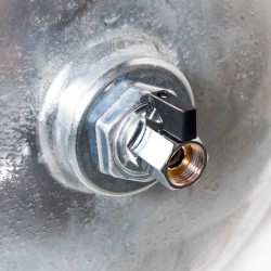 Kompresor dwutłokowy G 700-300 Pro 11 bar 5.5 KM/4 kW 400V 476 l/min 270 l galwanizowany