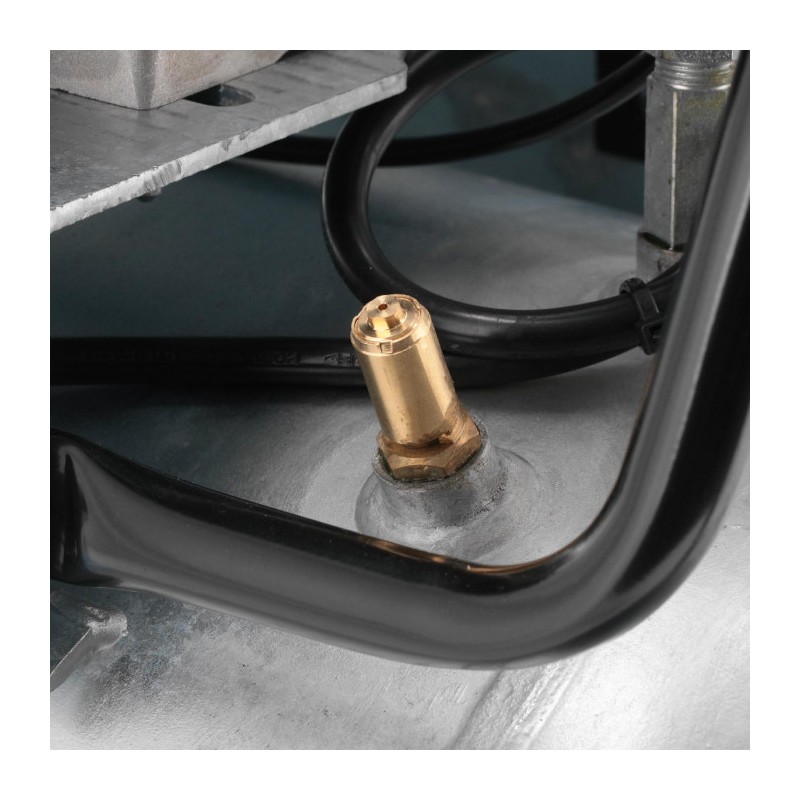 Kompresor dwutłokowy G 700-90 Pro 11 bar 5.5 KM/4 kW 400V 476 l/min 90 l galwanizowany