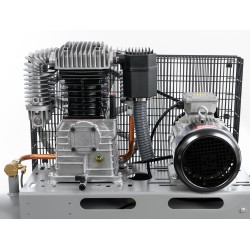 Kompresor dwutłokowy HK 700-150 Pro 11 bar 5.5 KM/4 kW 400V 476 l/min 150 l