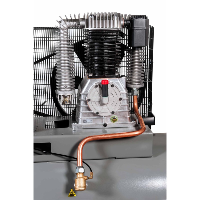 Kompresor dwutłokowy HK 1500-270 Pro 11 bar 10 KM/7.5 kW 751 l/min 270 l